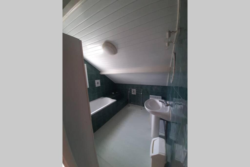 Appartement Calme En Pleine Campagne Malaussanne Ngoại thất bức ảnh